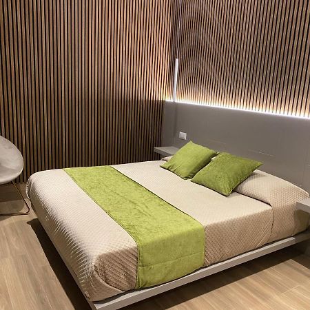 Th Luxury Central Катанія Екстер'єр фото