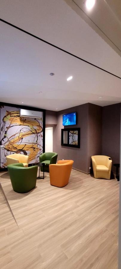 Th Luxury Central Катанія Екстер'єр фото