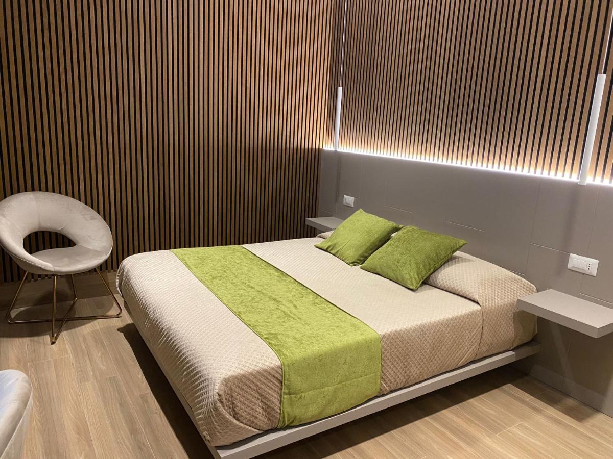 Th Luxury Central Катанія Екстер'єр фото